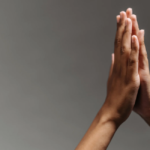 La oración no es repetición de palabras