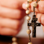 Acompañados por María