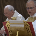 Primera misa del Papa