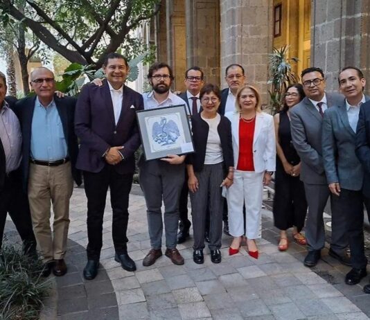 Armenta gestiona ante Hacienda e IMSS-Bienestar mejoras al sistema de salud poblano tras protestas de trabajadores