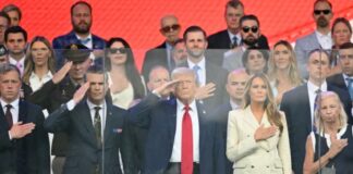 Desfile por el cumpleaños de Trump desata protestas en todo Estados Unidos