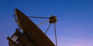 Mirar al cielo es mirar muy lejos