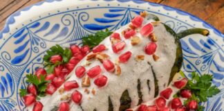 Chiles en nogada: historia, tradición y salud en un solo plato