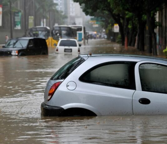 Las lluvias desatan tragedia: 47 muertos y comunidades enteras aisladas en México
