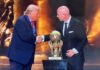 FIFA y el Premio de la Paz a Donald Trump: cuando el fútbol se dobla ante la política Ceremonia del sorteo del Mundial 2026 donde FIFA entrega a Donald Trump un premio por la paz, en medio de críticas por politizar el fútbol.