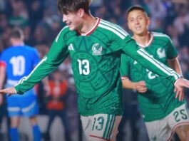 México golea a Islandia en Querétaro en una noche de futbol marcada por el contexto de seguridad nacional Jugadores de la Selección Mexicana celebran uno de los goles ante Islandia en el Estadio Corregidora, con gradas llenas durante partido amistoso rumbo al Mundial 2026.