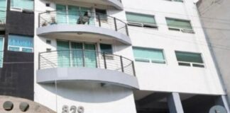 El caso Edith Guadalupe: las horas que México ya no puede permitirse perder Fachada de un edificio residencial en la Ciudad de México, con balcones y portón metálico, identificado con el número 829, último lugar donde fue vista Edith Guadalupe.