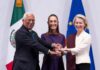 México y Europa firman un nuevo acuerdo: ¿qué significa realmente y por qué importa? Claudia Sheinbaum junto a Ursula von der Leyen y António Costa durante la cumbre entre México y la Unión Europea en Palacio Nacional.