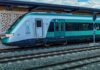 El Tren Maya no fue hecho para ganar dinero, sino para transformar una región olvidada Tren Maya detenido en una estación ferroviaria del sureste de México durante operaciones de servicio.