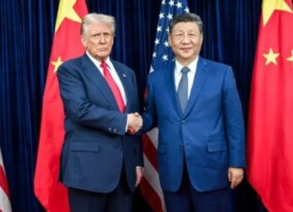 Trump llega a China debilitado: la visita a Pekín que puede redefinir el equilibrio mundial Donald Trump y Xi Jinping durante una reunión diplomática, en medio de la creciente tensión geopolítica entre Estados Unidos y China.
