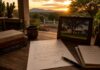 La carta de López Obrador a Trump: más que una respuesta política, una reflexión sobre el poder y la historia Escritorio rústico en un rancho mexicano al atardecer, con una carta manuscrita, libros, una taza de café y un paisaje campestre de fondo, evocando una reflexión política e histórica.