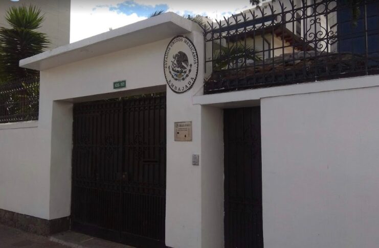México mantiene cerrada la puerta al diálogo con Ecuador mientras no haya un desagravio por la invasión a su embajada Fachada de la Embajada de México en Quito, centro del conflicto diplomático entre México y Ecuador que actualmente se analiza ante la Corte Internacional de Justicia.