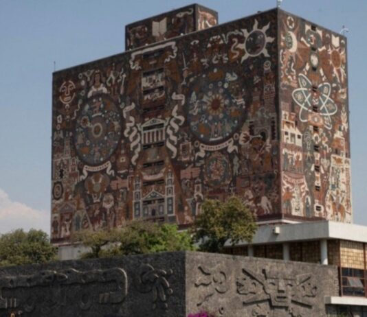 Los exámenes de admisión de la UNAM: lo que sabemos y las preguntas que siguen abiertas Biblioteca Central de la UNAM, sede emblemática de la Universidad Nacional Autónoma de México, institución que investiga irregularidades detectadas en su proceso de admisión 2026.