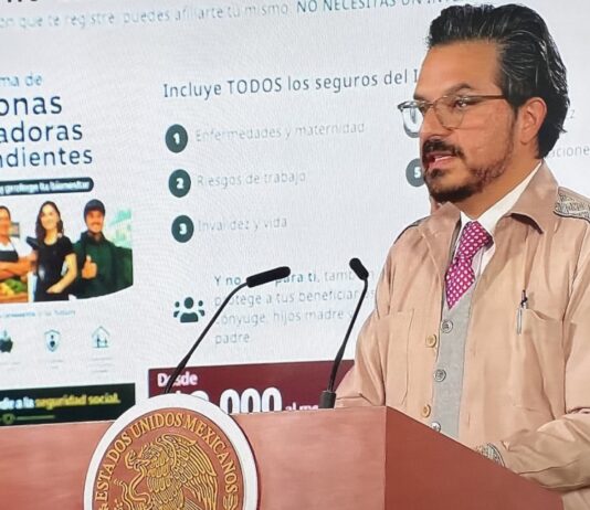 IMSS reporta récord histórico de empleo formal y mejora sostenida de los salarios en México Zoé Robledo expone datos sobre empleo formal y seguridad social durante la conferencia matutina en Palacio Nacional.