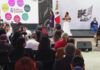 El ABC de las Emociones: la escuela abre espacio a la salud emocional Presentación de la estrategia El ABC de las Emociones ante medios de comunicación, con una pantalla que muestra los principales componentes del programa.