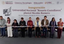 Sheinbaum inaugura sede de la Rosario Castellanos en Nicolás Romero: una universidad que crece en México Corte de listón durante la inauguración del plantel Nicolás Romero de la Universidad Nacional Rosario Castellanos.